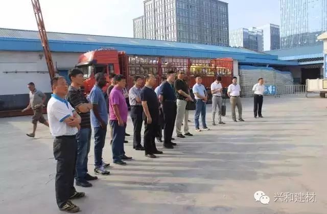 唐河|记事|湖北省住建厅、设计院领导及专家一行 莅临星河集团参观指导